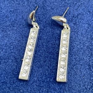 Bar earrings- silver with diamond like gems